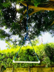 trapeze made from pvc pipe and rope easy to take camping